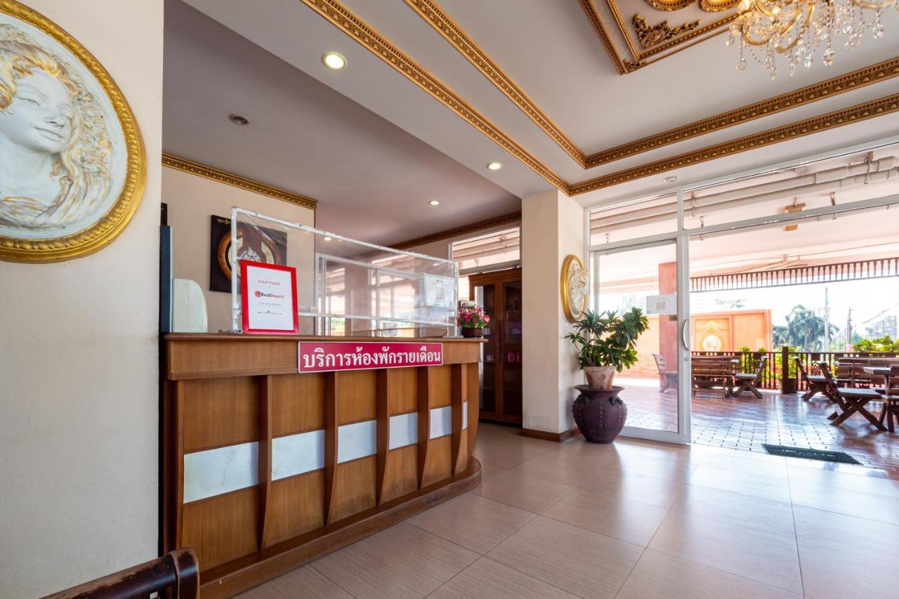 Hotel Reddoorz Navin Mansion 3 Pattaya Esterno foto